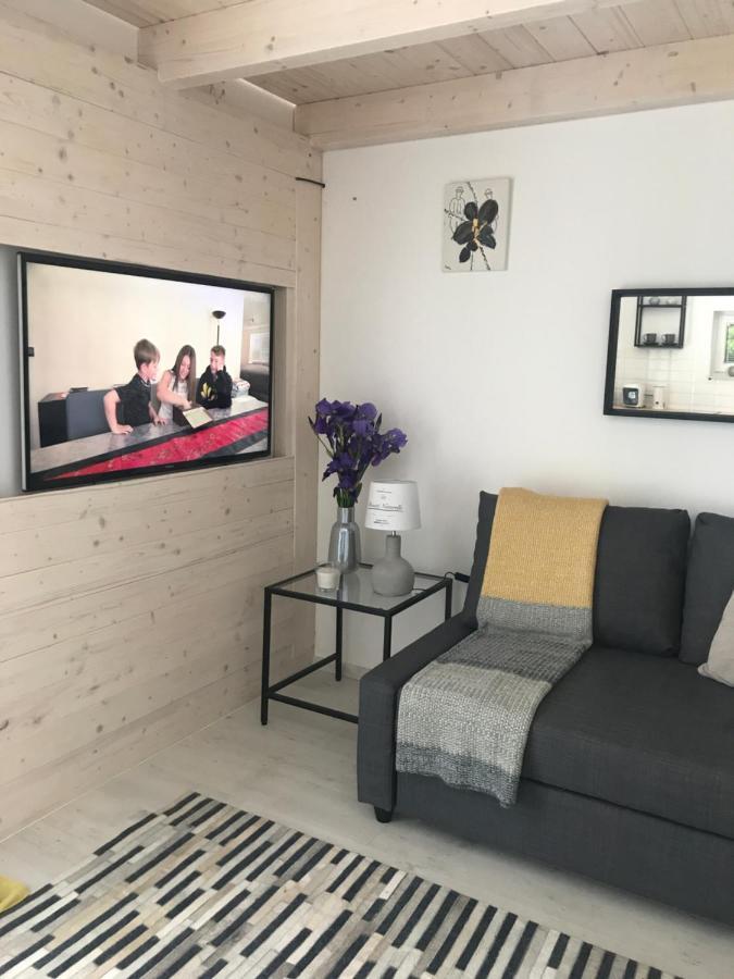 Angelit Studio Apartman ザラカロシュ エクステリア 写真