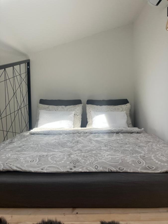 Angelit Studio Apartman ザラカロシュ エクステリア 写真